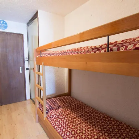 4 Pers, Parking, Wifi - Fr-1-263-13 * Valloire